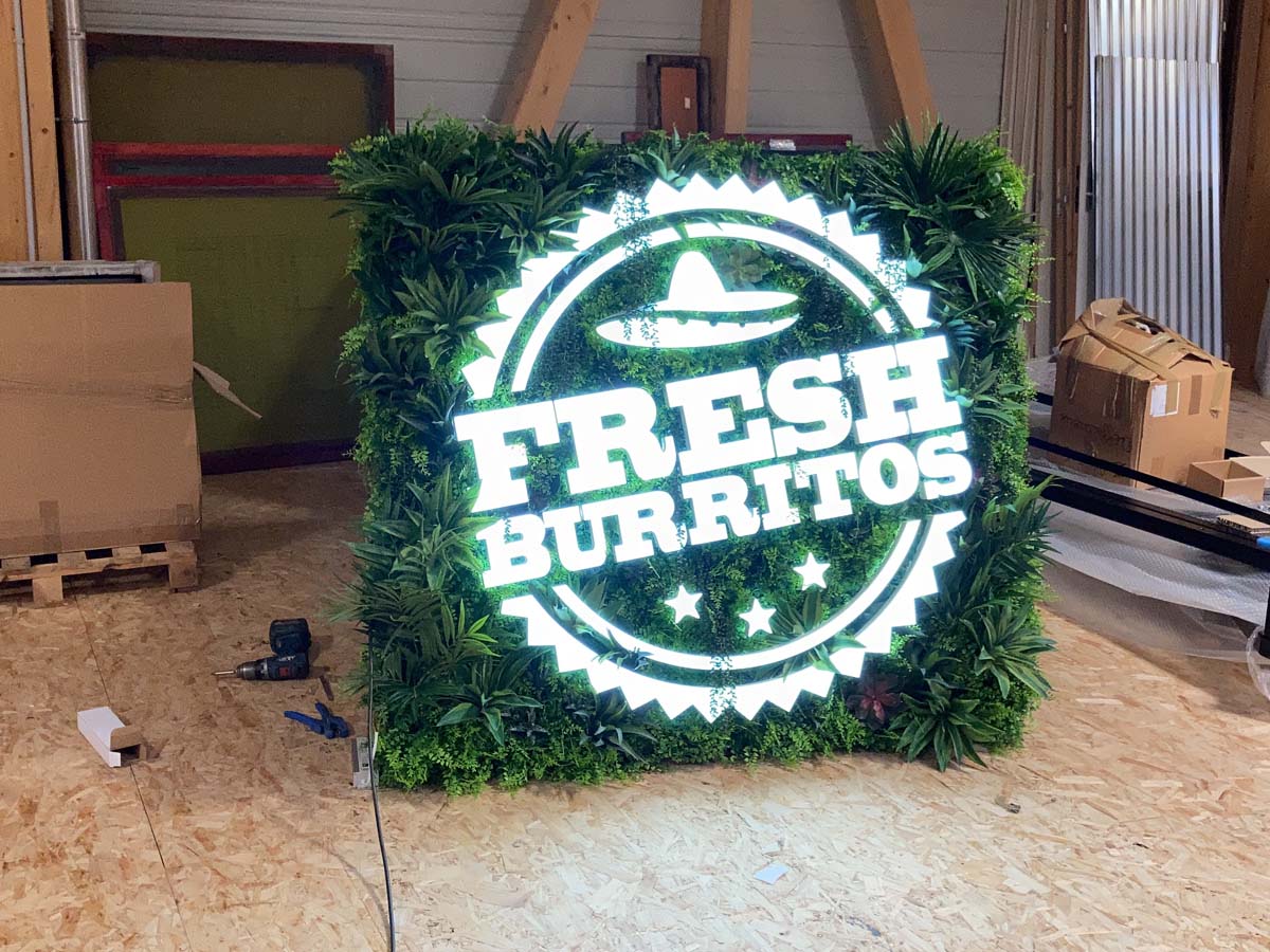 agencement restaurant fresh burritos lyon logo végétal