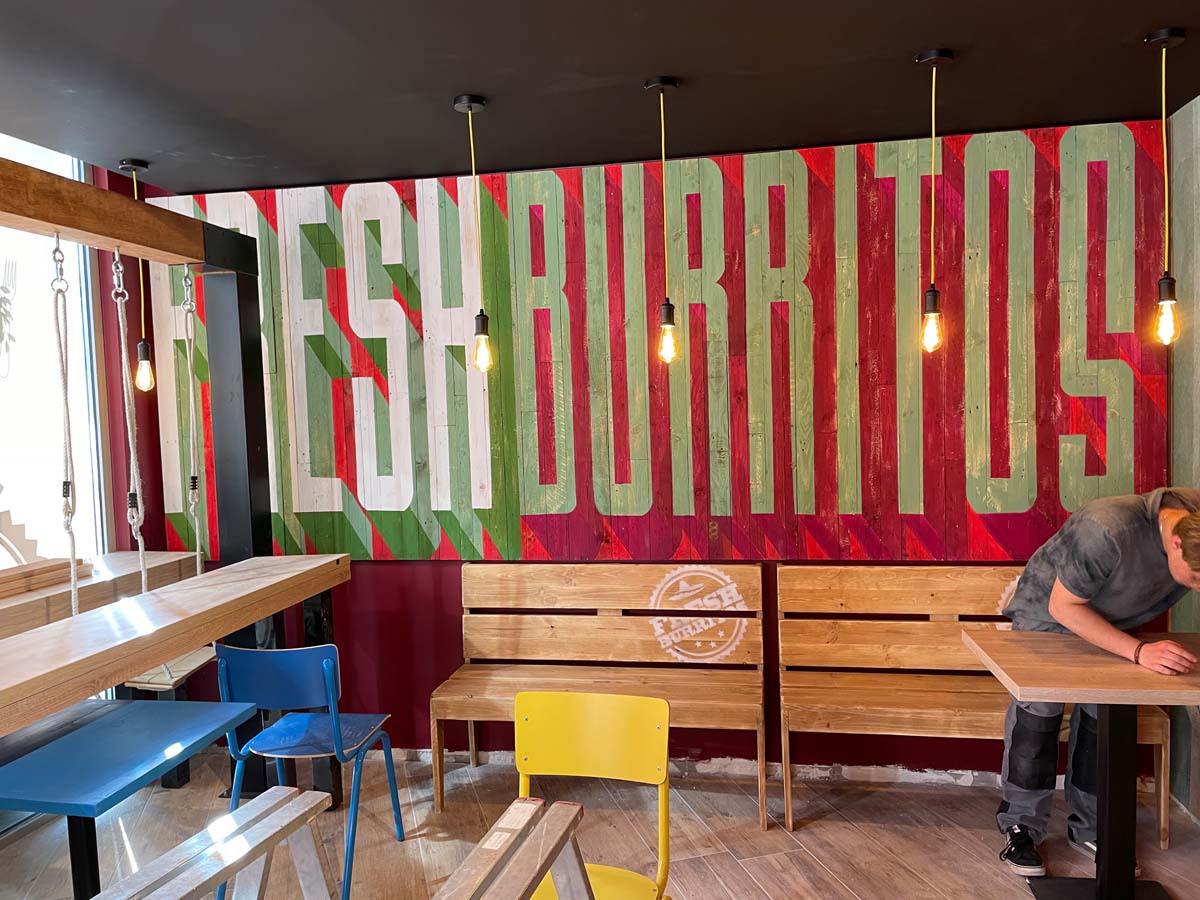 agencement restaurant fresh burritos lyon mur